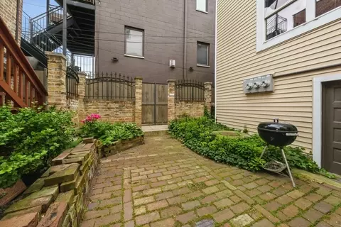 Exterior - 2446 W Thomas St, Chicago, IL 60622 photo 5 of 5