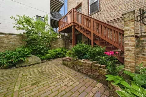 Exterior - 2446 W Thomas St, Chicago, IL 60622 photo 4 of 5