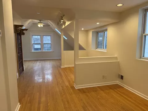 Living - 2446 W Thomas St, Chicago, IL 60622 photo 8 of 14