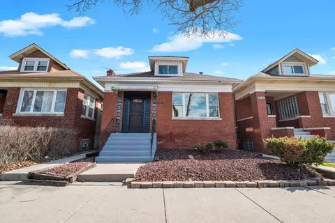 7621 S Luella Ave, Chicago, IL 60649