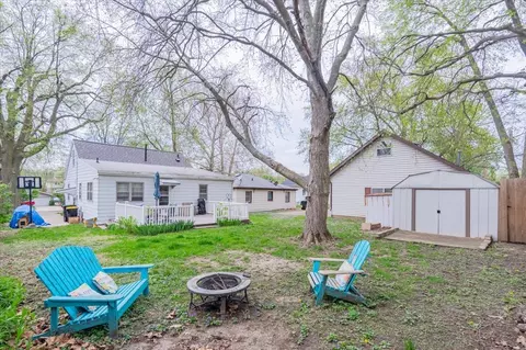 1012 N Linden St, Normal, IL 61761 photo 14