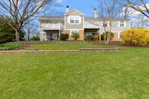 1944 Gresham Cir #D, Wheaton, IL 60189 photo 24