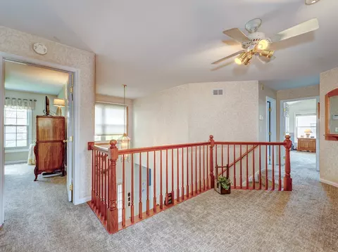 5335 Fox Path Ln, Hoffman Estates, IL 60192 photo 17