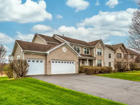 5335 Fox Path Ln, Hoffman Estates, IL 60192 photo 3