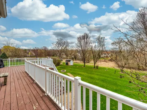 5335 Fox Path Ln, Hoffman Estates, IL 60192 photo 32
