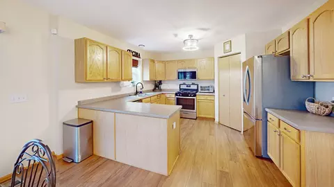 Kitchen - 7314 Kenicott Ln, Plainfield, IL 60586 photo 2 of 3