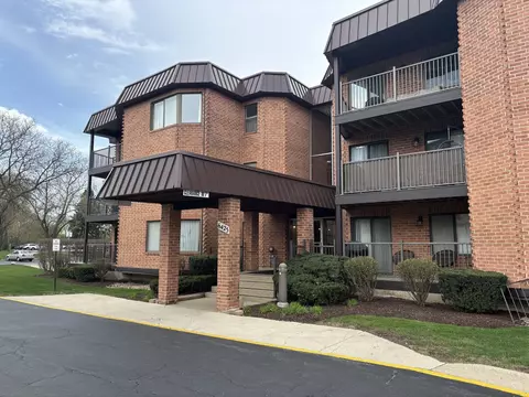 6425 Clarendon Hills Rd #206, Willowbrook, IL 60527
