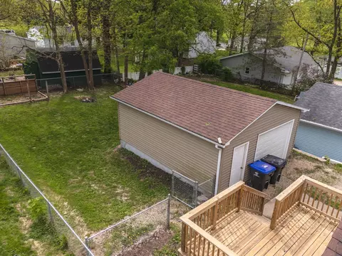1216 Barker St, Bloomington, IL 61701 photo 28