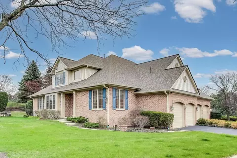 1791 Brush Hill Ln, Glenview, IL 60025