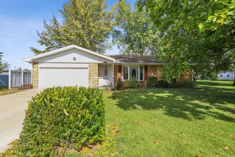 310 W Jefferson St, Pesotum, IL 61863