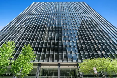 900 N Lake Shore Dr #912, Chicago, IL 60611