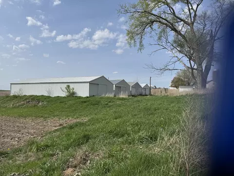 15212 Il 92 Hwy, Walnut, IL 61376 photo 2