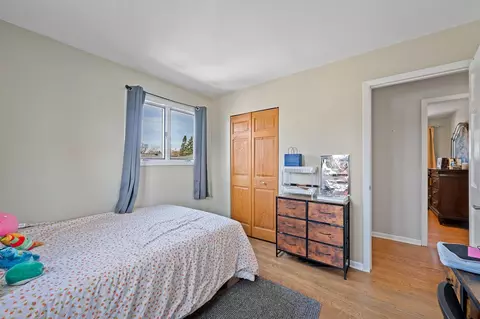 Bedroom - 516 E Turner Ave, Roselle, IL 60172 photo 1 of 5