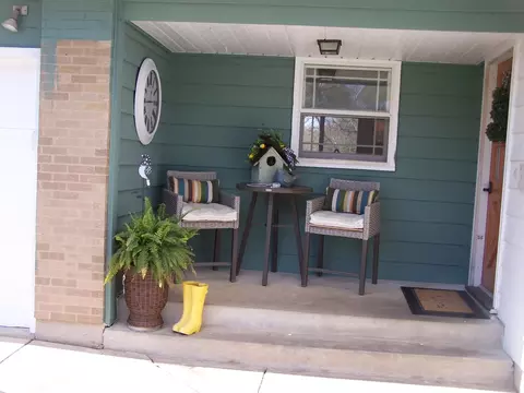 4801 Ashley Dr, Mchenry, IL 60050 photo 2