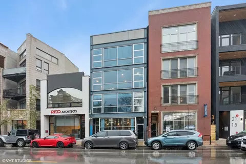 2119 N Damen Ave #3, Chicago, IL 60647