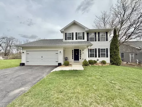 206 Ambrose Dr SE, Poplar Grove, IL 61065