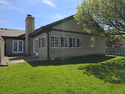 1506 Theodore Dr #B, Champaign, IL 61821 photo 17