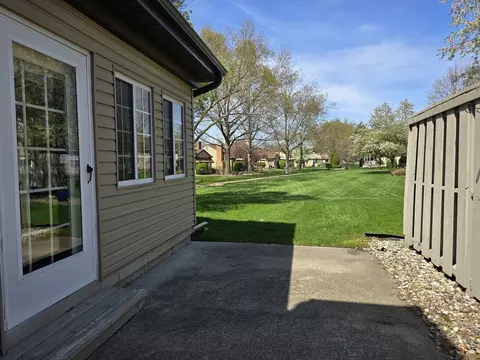 1506 Theodore Dr #B, Champaign, IL 61821 photo 19