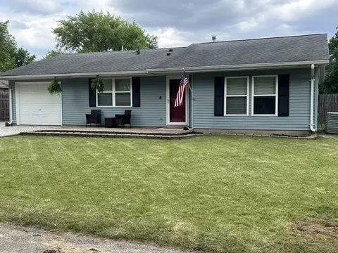 350 Hickory Ct, Oakwood, IL 61858