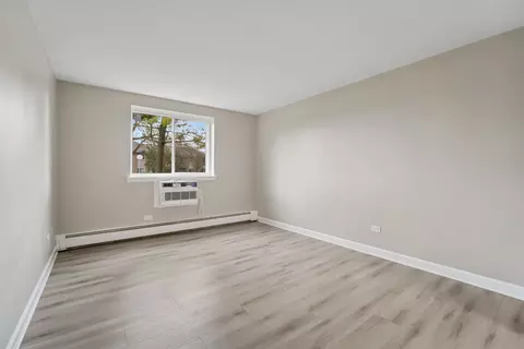 1500 Robin Cir #101, Hoffman Estates, IL 60169 photo 7