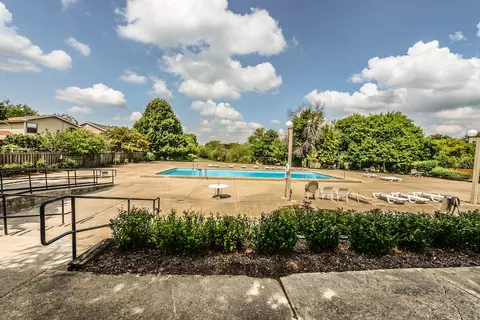 1500 Robin Cir #101, Hoffman Estates, IL 60169 photo 20
