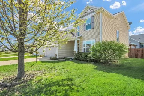 105 Gentian St, Savoy, IL 61874