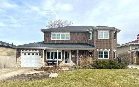 16725 92nd Ave, Orland Hills, IL 60487