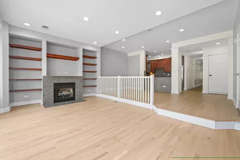 Living - 73 E 16th St #2, Chicago, IL 60616 photo 4 of 8