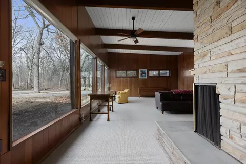 99 Gromer Rd, Elgin, IL 60120 photo 18
