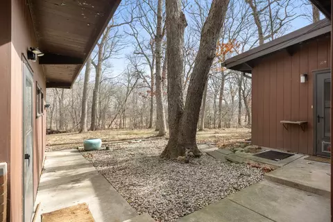 99 Gromer Rd, Elgin, IL 60120 photo 40