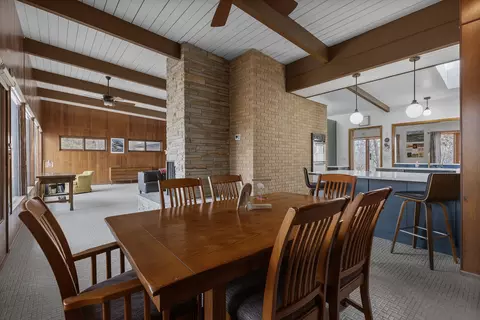 99 Gromer Rd, Elgin, IL 60120 photo 23