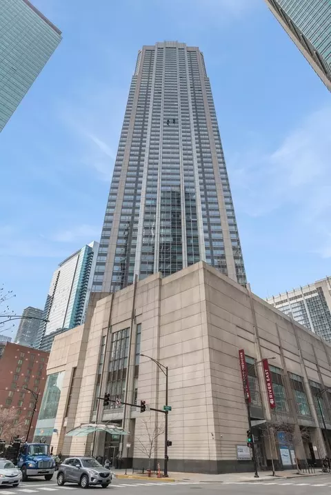 512 N Mcclurg Ct #1312, Chicago, IL 60611