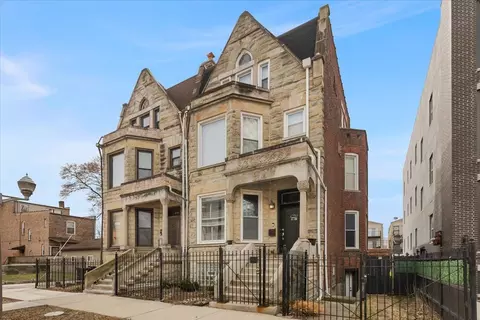439 E 48th St, Chicago, IL 60615 photo 1
