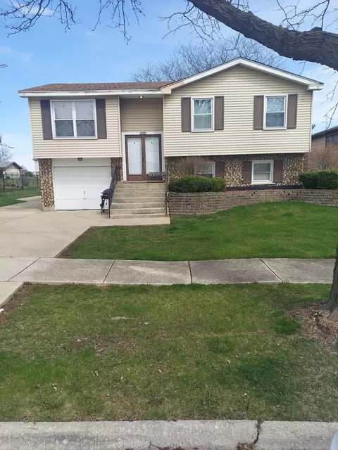 6244 Streamwood Ln, Matteson, IL 60443