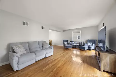 2288 Westminster St, Wheaton, IL 60189 photo 16
