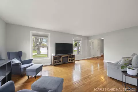 2288 Westminster St, Wheaton, IL 60189 photo 17