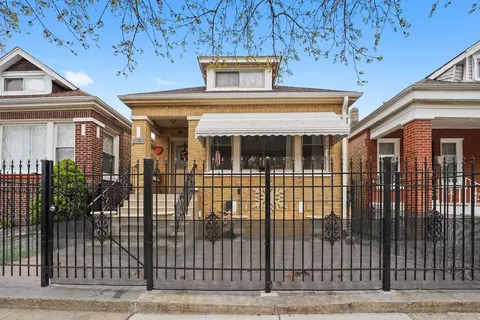 5818 S Homan Ave, Chicago, IL 60629
