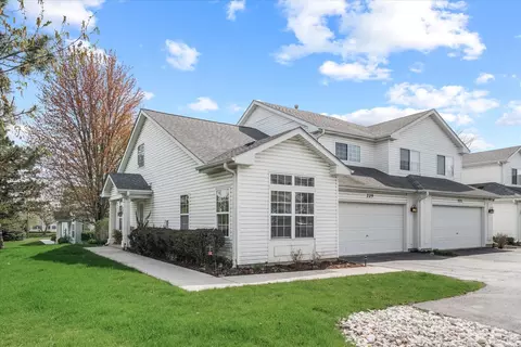 229 Kathryn Ln, North Aurora, IL 60542
