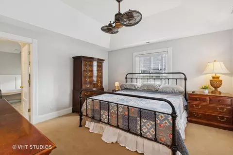 Bedroom - 321 E Union Ave, Wheaton, IL 60187 photo 1 of 2