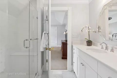 Bath - 321 E Union Ave, Wheaton, IL 60187 photo 2 of 4