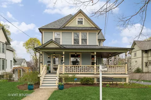 321 E Union Ave, Wheaton, IL 60187