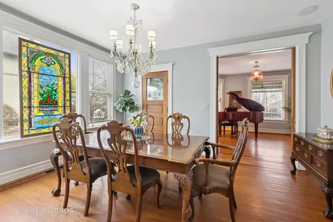 Dining - 321 E Union Ave, Wheaton, IL 60187 photo 2 of 2