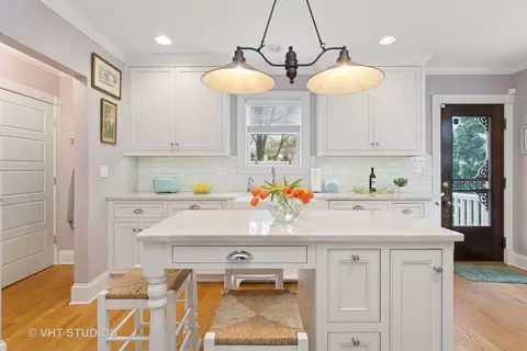 Kitchen - 321 E Union Ave, Wheaton, IL 60187 photo 1 of 3