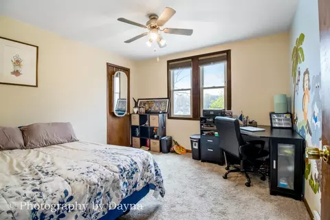 Bedroom - 595 W Water St, Kankakee, IL 60901 photo 3 of 3
