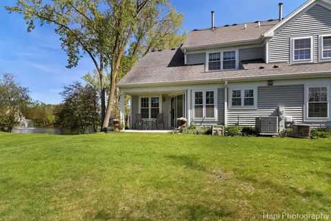 718 Dorset Cir, Wheeling, IL 60090 photo 20