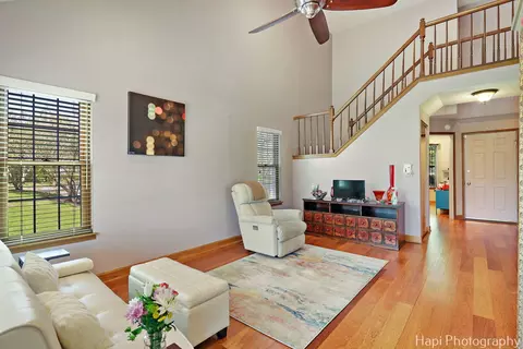718 Dorset Cir, Wheeling, IL 60090 photo 6