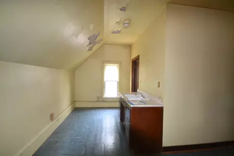 Other - 163 Oak St, Elgin, IL 60123 photo 1 of 2
