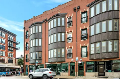 77 E 16th St #2, Chicago, IL 60616