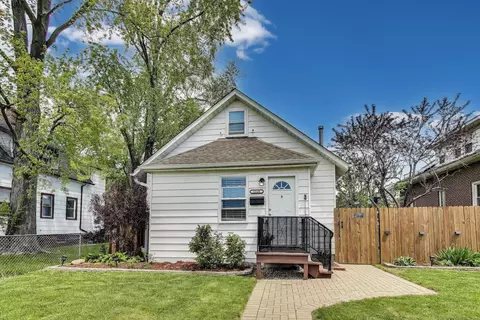 1325 Lincoln St, North Chicago, IL 60064