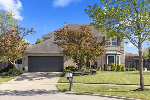 1801 Newport St, Downers Grove, IL 60516